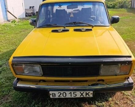 Желтый ВАЗ 2105, объемом двигателя 1.3 л и пробегом 353 тыс. км за 553 $, фото 7 на Automoto.ua