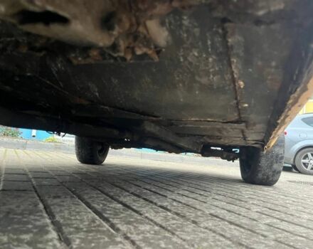 Желтый ВАЗ 2105, объемом двигателя 1.5 л и пробегом 65 тыс. км за 220 $, фото 6 на Automoto.ua