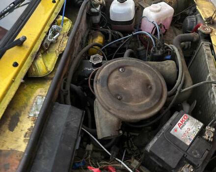 Жовтий ВАЗ 2105, об'ємом двигуна 1.2 л та пробігом 200 тис. км за 901 $, фото 26 на Automoto.ua