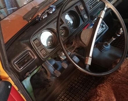 Жовтий ВАЗ 2105, об'ємом двигуна 1.2 л та пробігом 81 тис. км за 800 $, фото 7 на Automoto.ua
