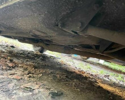 Желтый ВАЗ 2105, объемом двигателя 1.3 л и пробегом 270 тыс. км за 443 $, фото 4 на Automoto.ua