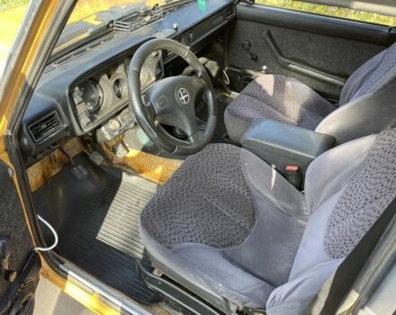 ВАЗ 2105 1983 в Тульчине на Automoto.ua Желтый ВАЗ 2105, объемом двигателя 1.3 л и пробегом 169 тыс. км за 850 $, фото 7 на Automoto.ua