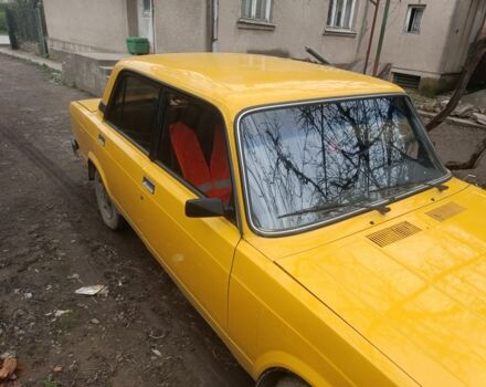 ВАЗ 2105 1983 в Ужгороде на Automoto.ua Желтый ВАЗ 2105, объемом двигателя 1.5 л и пробегом 80 тыс. км за 650 $, фото 2 на Automoto.ua