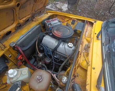 ВАЗ 2105 1983 в Ужгороде на Automoto.ua Желтый ВАЗ 2105, объемом двигателя 1.5 л и пробегом 80 тыс. км за 650 $, фото 6 на Automoto.ua