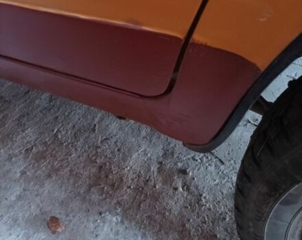 Жовтий ВАЗ 2105, об'ємом двигуна 1.2 л та пробігом 81 тис. км за 800 $, фото 4 на Automoto.ua