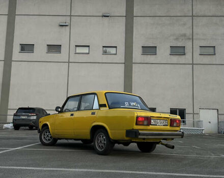 Жовтий ВАЗ 2105, об'ємом двигуна 1.2 л та пробігом 200 тис. км за 901 $, фото 5 на Automoto.ua