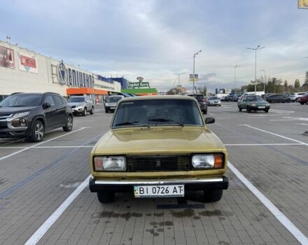 Желтый ВАЗ 2105, объемом двигателя 1.2 л и пробегом 3 тыс. км за 1000 $, фото 3 на Automoto.ua