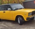 Желтый ВАЗ 2105, объемом двигателя 1.2 л и пробегом 120 тыс. км за 1097 $, фото 1 на Automoto.ua