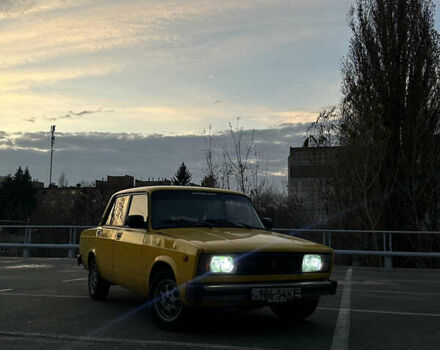 Жовтий ВАЗ 2105, об'ємом двигуна 1.2 л та пробігом 200 тис. км за 901 $, фото 15 на Automoto.ua