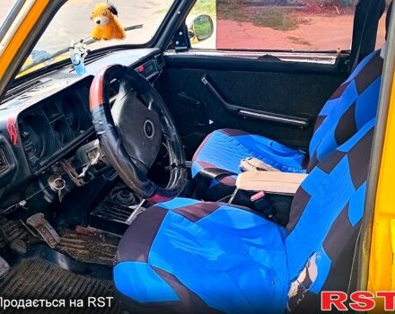 Жовтий ВАЗ 2105, об'ємом двигуна 1.2 л та пробігом 0 тис. км за 520 $, фото 4 на Automoto.ua