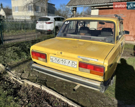 Желтый ВАЗ 2105, объемом двигателя 0 л и пробегом 185 тыс. км за 420 $, фото 2 на Automoto.ua