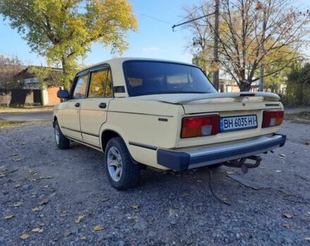 Желтый ВАЗ 2105, объемом двигателя 1.3 л и пробегом 250 тыс. км за 1100 $, фото 5 на Automoto.ua