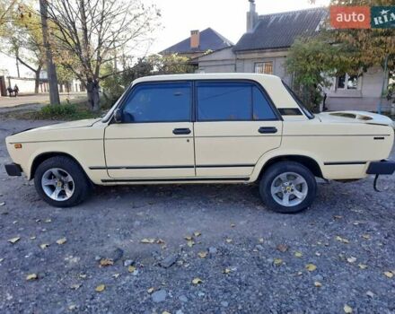 Жовтий ВАЗ 2105, об'ємом двигуна 1.3 л та пробігом 100 тис. км за 1000 $, фото 4 на Automoto.ua