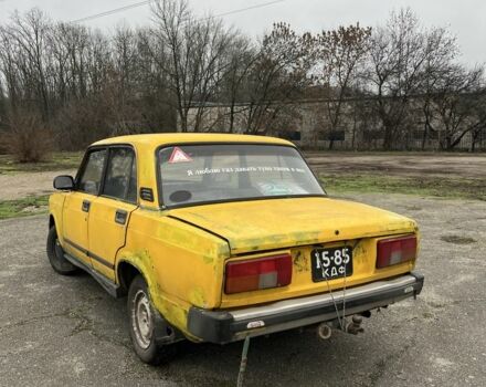 Желтый ВАЗ 2105, объемом двигателя 1.3 л и пробегом 74 тыс. км за 178 $, фото 6 на Automoto.ua