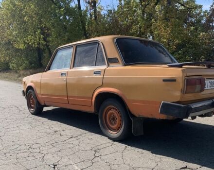 Желтый ВАЗ 2105, объемом двигателя 1.5 л и пробегом 147 тыс. км за 425 $, фото 6 на Automoto.ua