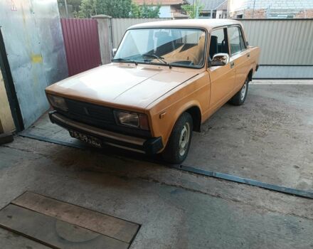 Желтый ВАЗ 2105, объемом двигателя 1.3 л и пробегом 555 тыс. км за 450 $, фото 1 на Automoto.ua