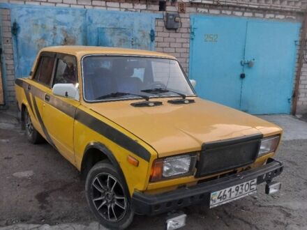 ВАЗ 2105 1980 в Николаеве на Automoto.ua Желтый ВАЗ 2105, объемом двигателя 1.5 л и пробегом 1000 тыс. км за 750 $, фото 1 на Automoto.ua