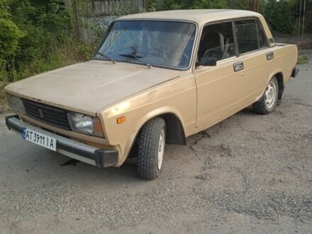 ВАЗ 2105 1981 у Тлумаче на Automoto.ua Жовтий ВАЗ 2105, об'ємом двигуна 1.3 л та пробігом 20 тис. км за 289 $, фото 1 на Automoto.ua