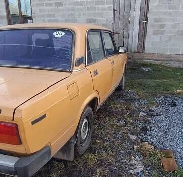 Жовтий ВАЗ 2105, об'ємом двигуна 1.3 л та пробігом 25 тис. км за 388 $, фото 1 на Automoto.ua