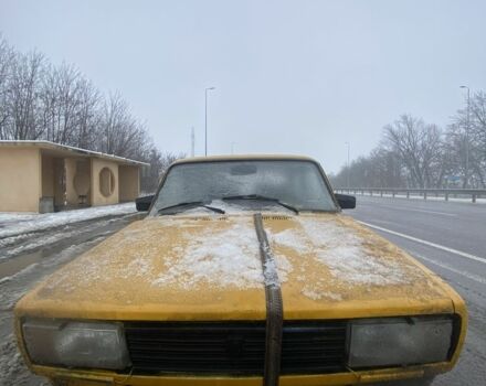 Жовтий ВАЗ 2105, об'ємом двигуна 1.5 л та пробігом 250 тис. км за 450 $, фото 1 на Automoto.ua