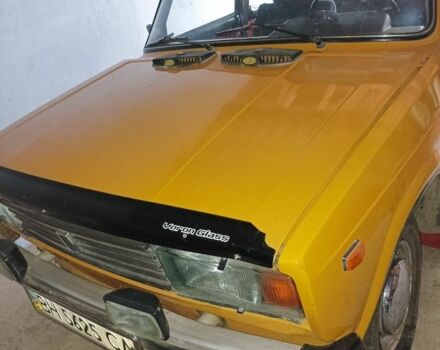Жовтий ВАЗ 2105, об'ємом двигуна 1.2 л та пробігом 81 тис. км за 800 $, фото 1 на Automoto.ua