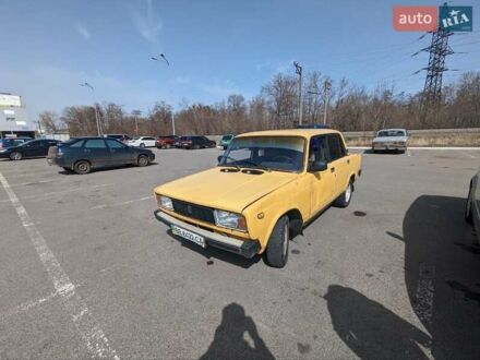 ВАЗ 2105 1984 в Харькове на Automoto.ua Желтый ВАЗ 2105, объемом двигателя 1.2 л и пробегом 797 тыс. км за 600 $, фото 1 на Automoto.ua