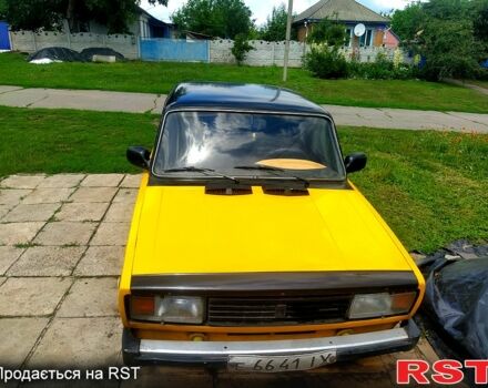 Желтый ВАЗ 2105, объемом двигателя 1.3 л и пробегом 90 тыс. км за 650 $, фото 1 на Automoto.ua