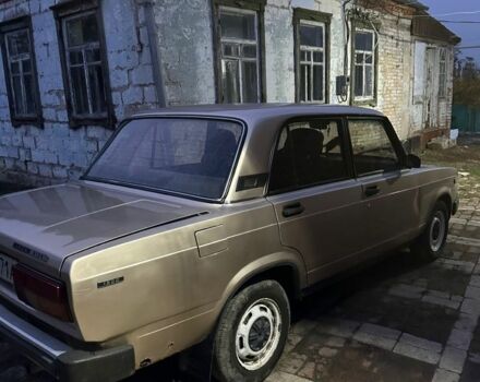 Серый ВАЗ 2105, объемом двигателя 1.5 л и пробегом 100 тыс. км за 952 $, фото 4 на Automoto.ua