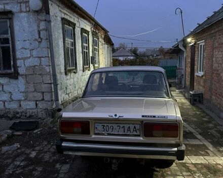 Серый ВАЗ 2105, объемом двигателя 1.5 л и пробегом 100 тыс. км за 952 $, фото 2 на Automoto.ua