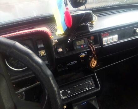 Серый ВАЗ 2105, объемом двигателя 0 л и пробегом 180 тыс. км за 900 $, фото 4 на Automoto.ua