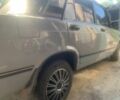 Серый ВАЗ 2105, объемом двигателя 1.5 л и пробегом 200 тыс. км за 900 $, фото 1 на Automoto.ua