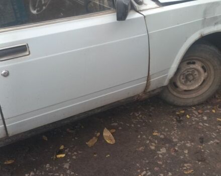 Серый ВАЗ 2105, объемом двигателя 0 л и пробегом 200 тыс. км за 405 $, фото 5 на Automoto.ua