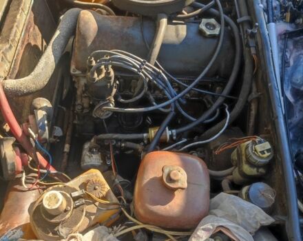 Серый ВАЗ 2105, объемом двигателя 0 л и пробегом 300 тыс. км за 570 $, фото 4 на Automoto.ua