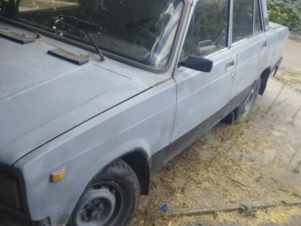 Серый ВАЗ 2105, объемом двигателя 1.5 л и пробегом 150 тыс. км за 384 $, фото 1 на Automoto.ua
