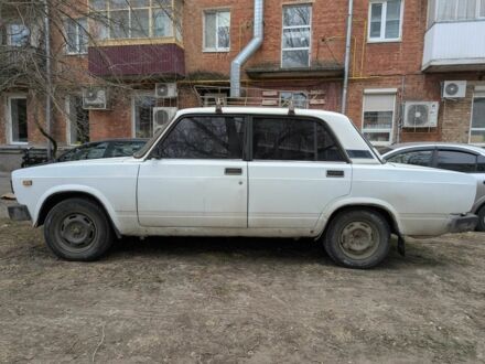 Серый ВАЗ 2105, объемом двигателя 1.3 л и пробегом 140 тыс. км за 599 $, фото 1 на Automoto.ua