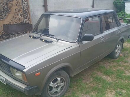 ВАЗ 2105 1985 в Тальном на Automoto.ua Серый ВАЗ 2105, объемом двигателя 1.3 л и пробегом 344 тыс. км за 532 $, фото 1 на Automoto.ua