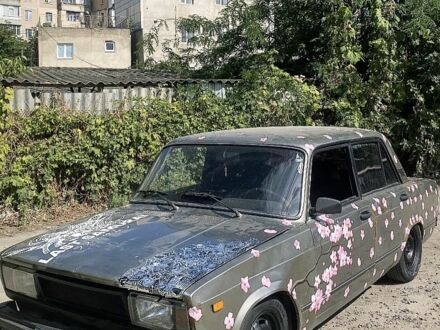 ВАЗ 2105 1989 у Одесі на Automoto.ua Сірий ВАЗ 2105, об'ємом двигуна 1.6 л та пробігом 200 тис. км за 300 $, фото 1 на Automoto.ua