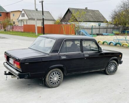 Синий ВАЗ 2105, объемом двигателя 1.5 л и пробегом 179 тыс. км за 954 $, фото 3 на Automoto.ua