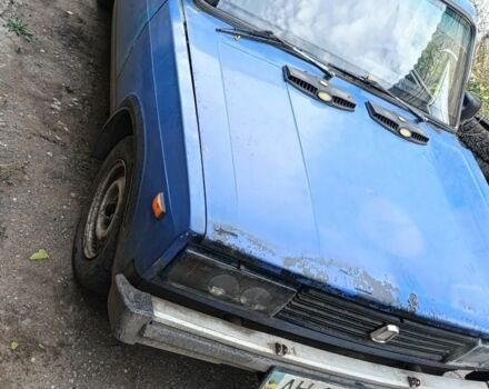 Синий ВАЗ 2105, объемом двигателя 1.2 л и пробегом 200 тыс. км за 726 $, фото 2 на Automoto.ua