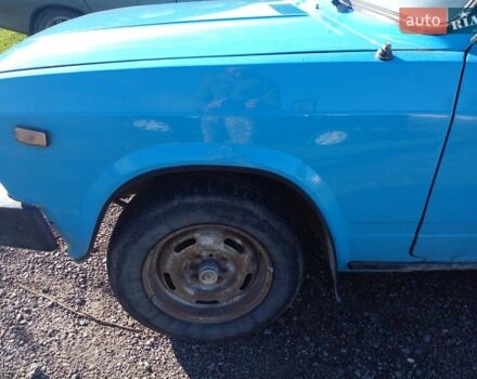 ВАЗ 2105 1983 в Бережанах на Automoto.ua Синий ВАЗ 2105, объемом двигателя 1.3 л и пробегом 120 тыс. км за 1000 $, фото 6 на Automoto.ua