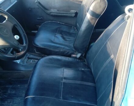 Синий ВАЗ 2105, объемом двигателя 1.3 л и пробегом 2 тыс. км за 400 $, фото 3 на Automoto.ua