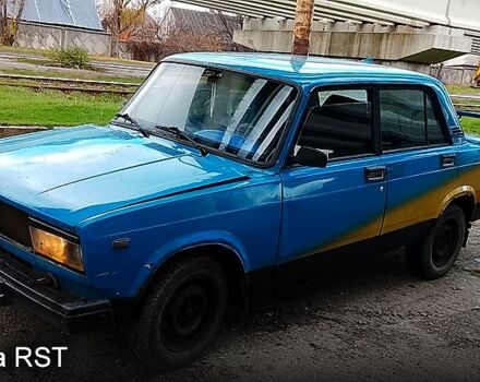 Синий ВАЗ 2105, объемом двигателя 1.5 л и пробегом 0 тыс. км за 430 $, фото 1 на Automoto.ua