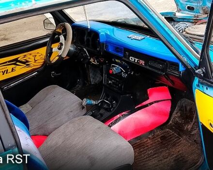 Синий ВАЗ 2105, объемом двигателя 1.5 л и пробегом 0 тыс. км за 430 $, фото 4 на Automoto.ua