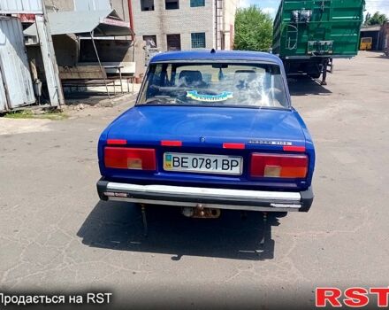Синий ВАЗ 2105, объемом двигателя 1.3 л и пробегом 0 тыс. км за 400 $, фото 4 на Automoto.ua