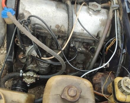 Синий ВАЗ 2105, объемом двигателя 1 л и пробегом 2 тыс. км за 274 $, фото 4 на Automoto.ua