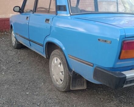 Синий ВАЗ 2105, объемом двигателя 1.2 л и пробегом 350 тыс. км за 300 $, фото 2 на Automoto.ua