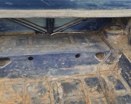 Синий ВАЗ 2105, объемом двигателя 1 л и пробегом 2 тыс. км за 274 $, фото 5 на Automoto.ua