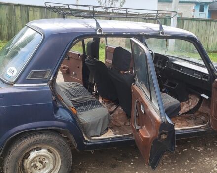 Синий ВАЗ 2105, объемом двигателя 1 л и пробегом 2 тыс. км за 274 $, фото 2 на Automoto.ua