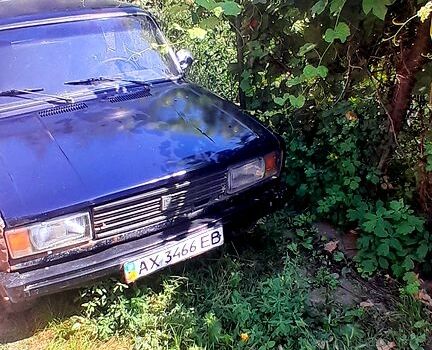 Синій ВАЗ 2105, об'ємом двигуна 1.5 л та пробігом 200 тис. км за 410 $, фото 2 на Automoto.ua