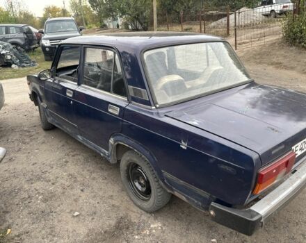 Синий ВАЗ 2105, объемом двигателя 1.3 л и пробегом 200 тыс. км за 304 $, фото 2 на Automoto.ua